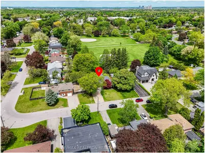 15 Lincoln Green Drive, Markham, On L3p 1r6