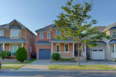18 Castlemore Avenue, Markham, On L6c 2b3