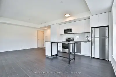 Condo Apartment in Markham