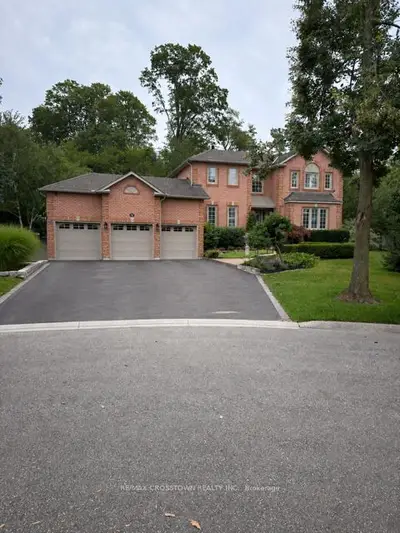 Detached in Aurora