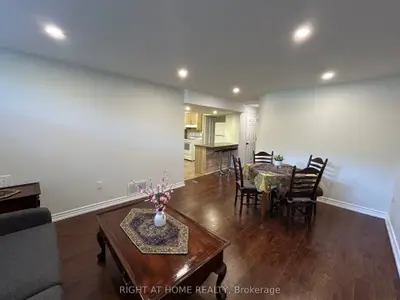 36 Aurora Heights Drive, Aurora, On L4g 2w7