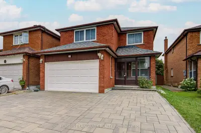 35 Royal Palm Drive, Vaughan, On L4j 5r4