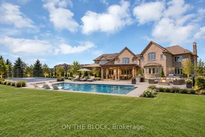 24 Whitewood Drive, Whitchurch-stouffville, On L4a 1r9