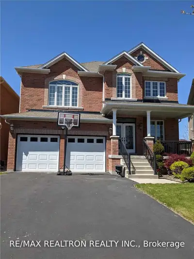 Detached in Vaughan