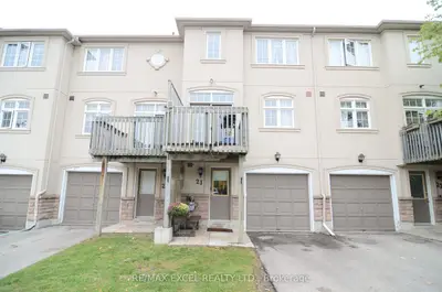 10 Post Oak Drive 21, Richmond Hill, On L4e 4h7