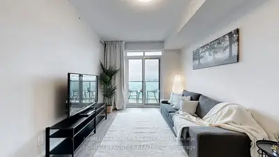 Condo Apartment in Markham