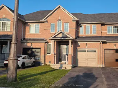 Att/Row/Townhouse in Whitchurch-Stouffville