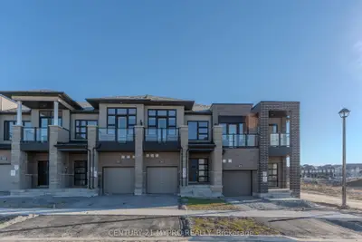 Att/Row/Townhouse in Markham