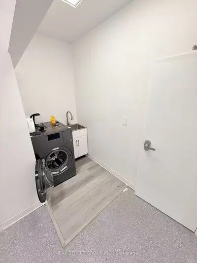 219 Connie Crescent, Vaughan, On L4k 1l4