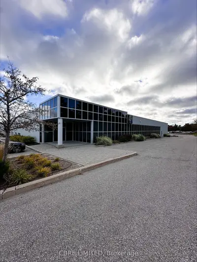 205 Industrial Parkway N 1, Aurora, On L4g 4c4