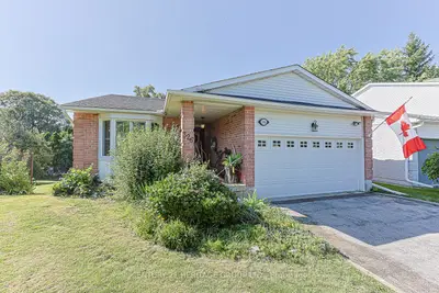 Detached in Newmarket