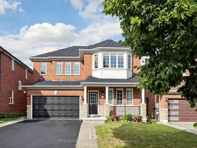 267 Bilbrough Street, Aurora, On L4g 7x6