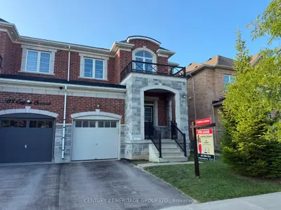 Semi-Detached in Bradford West Gwillimbury