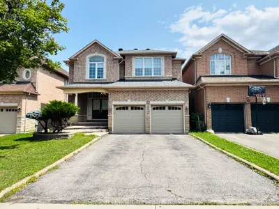 Detached in Markham