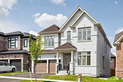 36 Bostock Drive, Georgina, On L4p 0s5