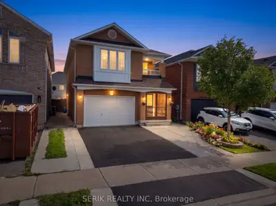 152 Monteith Crescent, Vaughan, On L6a 3m8