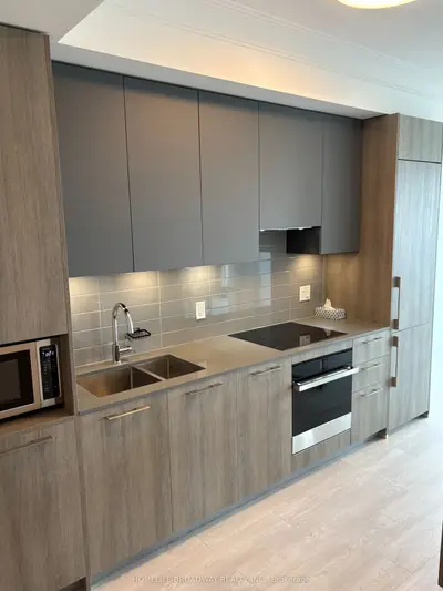 Condo Apartment in Markham