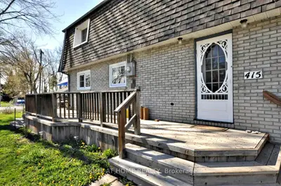 Duplex in Georgina
