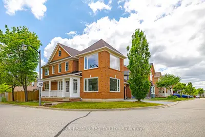 45 Tower Bridge Crescent, Markham, On L6c 2m9
