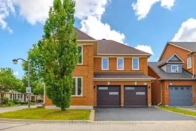 45 Tower Bridge Crescent, Markham, On L6c 2m9