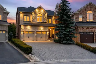 43 Catano Court, Richmond Hill, On L4s 2v4