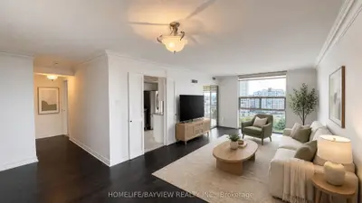 20 W Harding Boulevard W 1103, Richmond Hill, On L4c 9s4