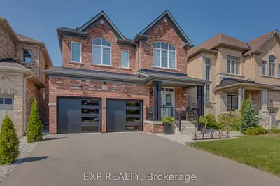 Detached in Bradford West Gwillimbury