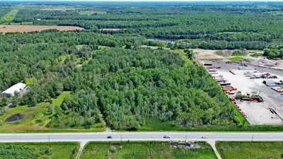 23589 Highway 48, Georgina, On L0e 1r0
