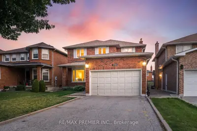 122 Spring Town Road, Vaughan, On L4l 8e6