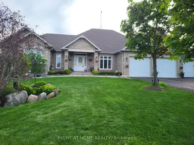 10 Brolley Crescent, Essa, On L0l 2n2