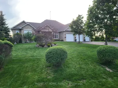 10 Brolley Crescent, Essa, On L0l 2n2