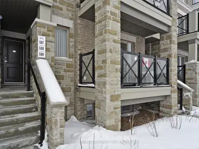 30 Dunsheath Way 506, Markham, On L6b 1n3