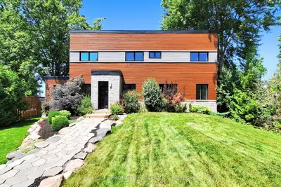 44 Irving Drive, Georgina, On L0e 1n0