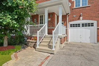 15 Old Colony Road 24, Richmond Hill, On L4e 4l5
