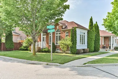 10 Delray Drive, Markham, On L6e 1m2