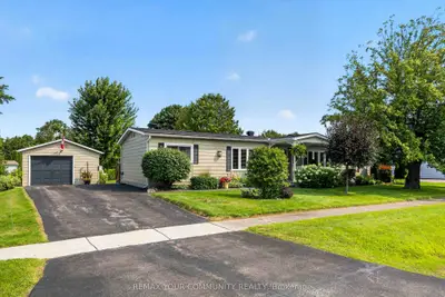 131 Roxanna Drive, Georgina, On L0e 1r0