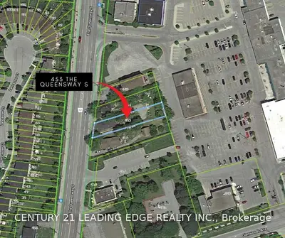 453 The Queensway S, Georgina, On L4p 2c9