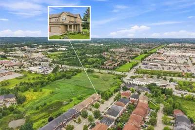 70 Millcliff Circle, Aurora, On L4g 7n9
