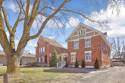 Detached in New Tecumseth