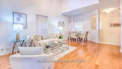 89 English Oak Drive, Richmond Hill, On L4e 3x4