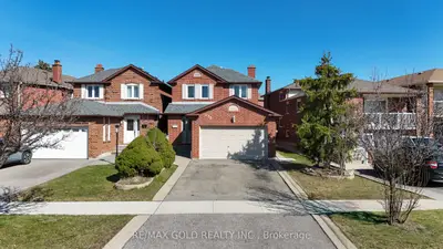 115 Misty Meadow Drive, Vaughan, On L4l 3x1