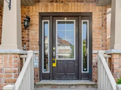 17 Hoard Avenue S, New Tecumseth, On L9r 0m4