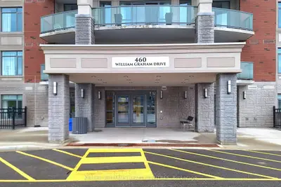 460 William Graham Drive 313, Aurora, On L4g 1x9