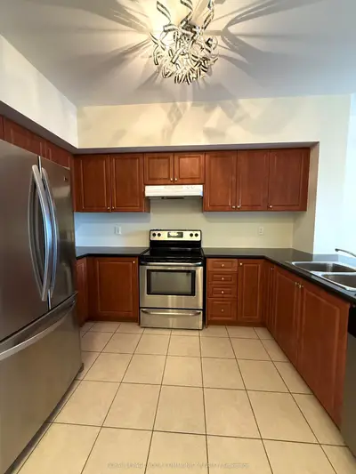 9451 Jane Street 301, Vaughan, On L6a 4h8