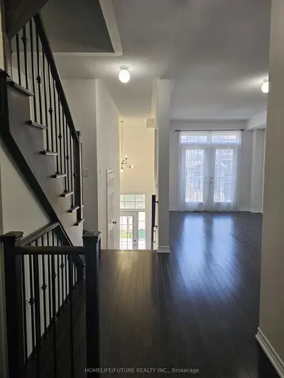 132 Sunset Terrace, Vaughan, On L4h 4s2