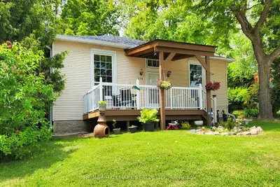 178 Barrie Street, Bradford West Gwillimbury, On L3z 1r6