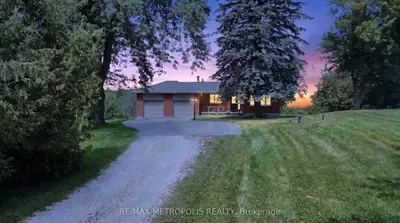6370 Hillsdale Drive, Whitchurch-stouffville, On L4a 3b8