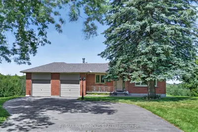 6370 Hillsdale Drive, Whitchurch-stouffville, On L4a 3b8