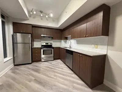 Condo Apartment in Markham