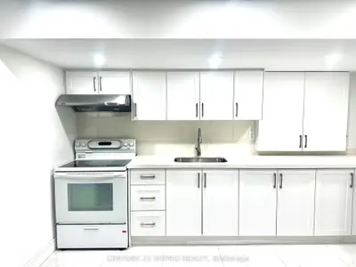 102 Worthing Avenue, Markham, On L3s 4j9